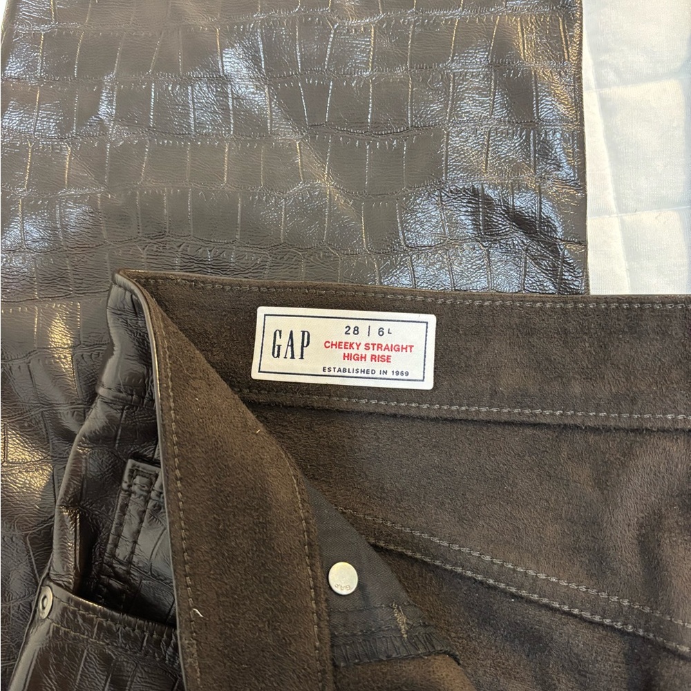 GAP High Rise crocodile leather Straight Pants in Dark Brown